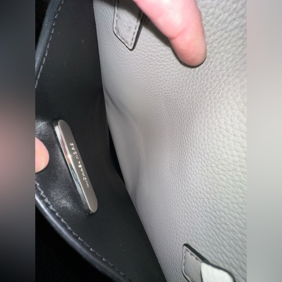 Michael Kors Gemma Large Tri-Color Pebbled Leather Tote - Picture 6 of 15